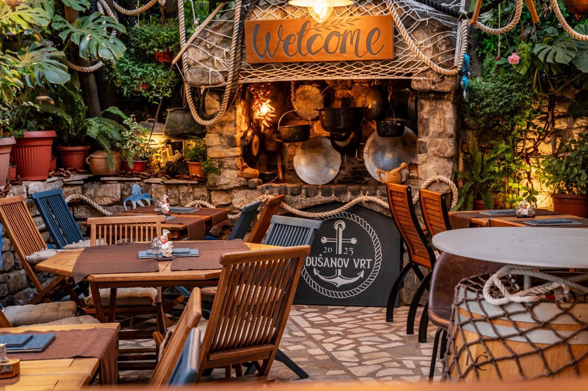 Guest House Vucicevic بودفا المظهر الخارجي الصورة