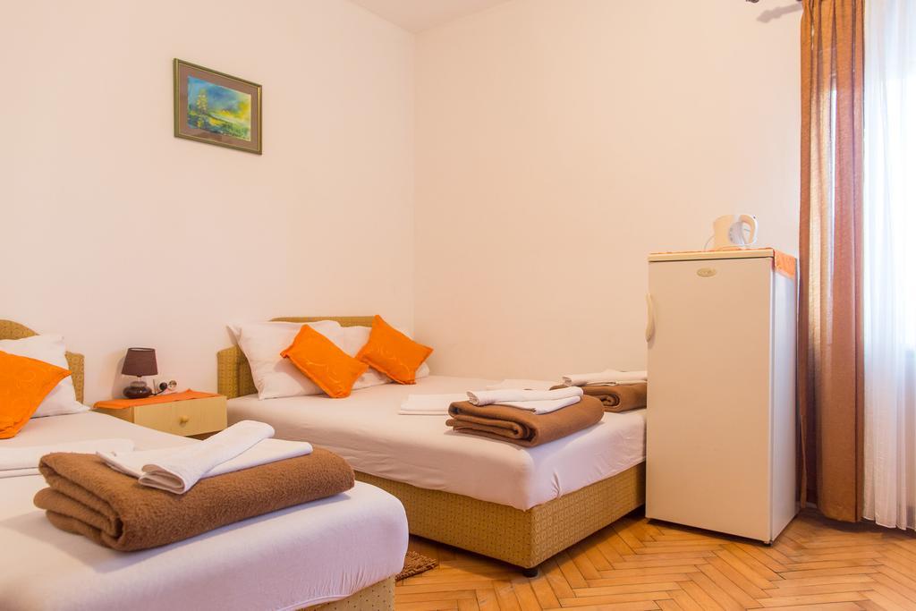 Guest House Vucicevic بودفا المظهر الخارجي الصورة