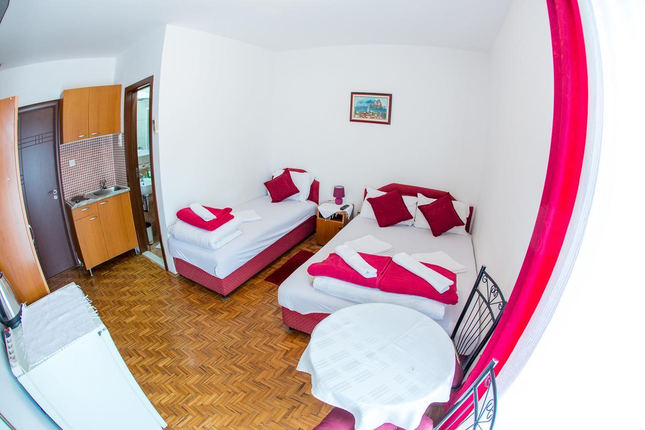 Guest House Vucicevic بودفا المظهر الخارجي الصورة