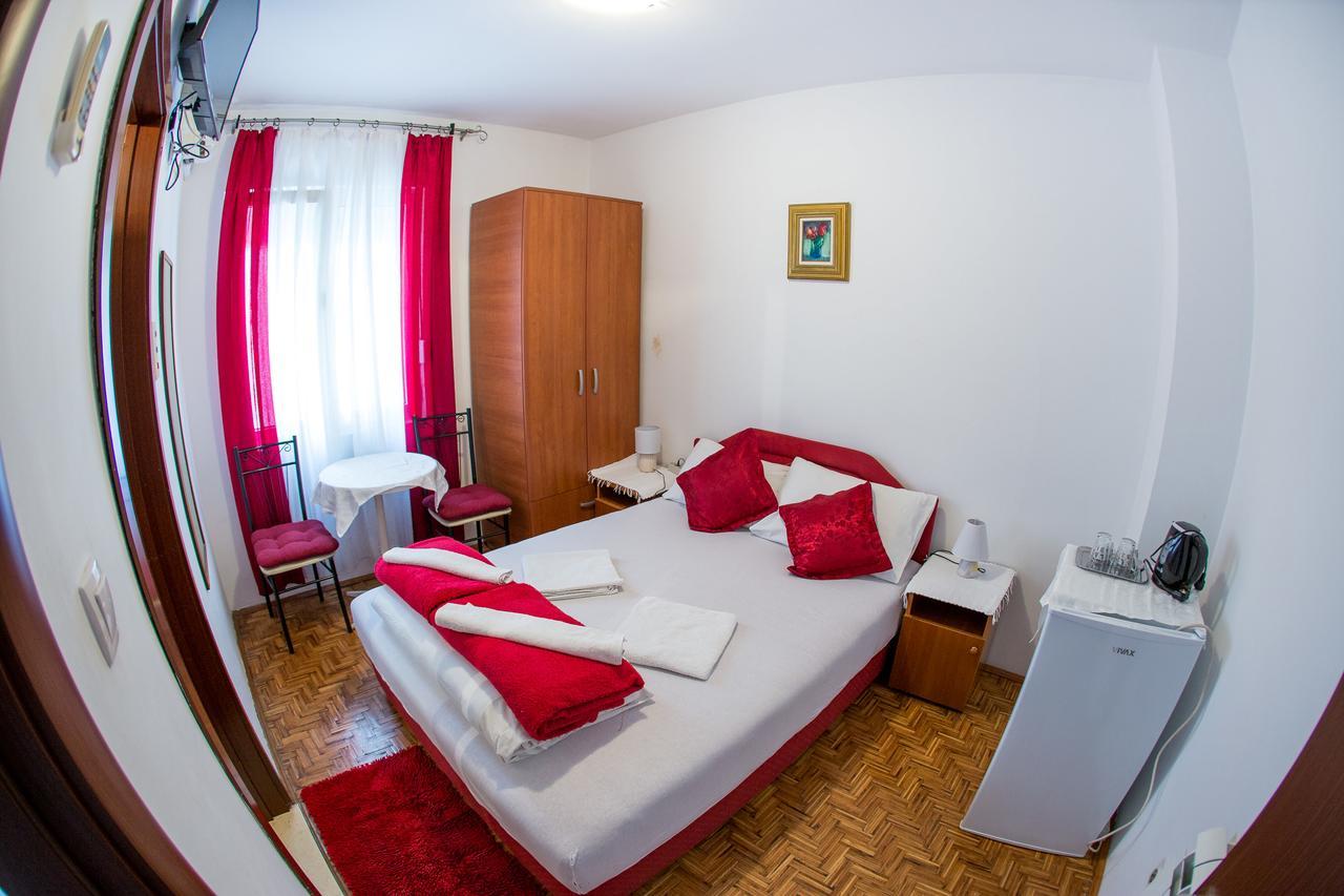Guest House Vucicevic بودفا المظهر الخارجي الصورة