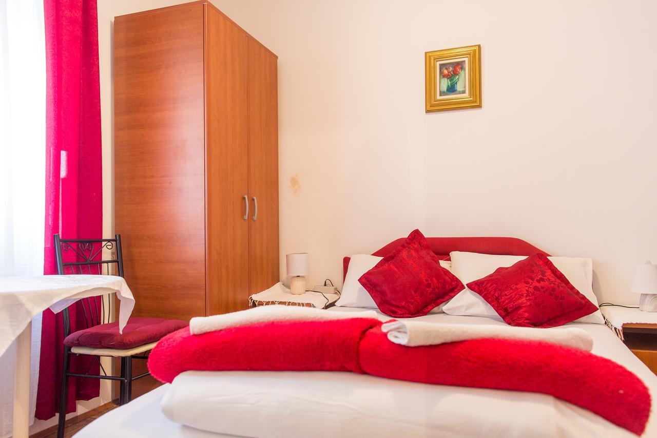 Guest House Vucicevic بودفا المظهر الخارجي الصورة